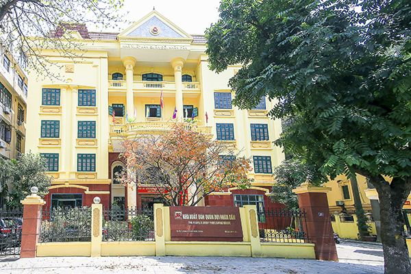 70 năm ấy biết bao ân tình