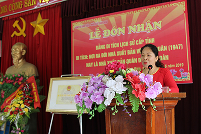 Nhà xuất bản Quân đội nhân dân  đón nhận Bằng di tích Nơi ra đời tại ATK Định Hóa, Thái Nguyên