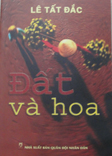 Đất và hoa