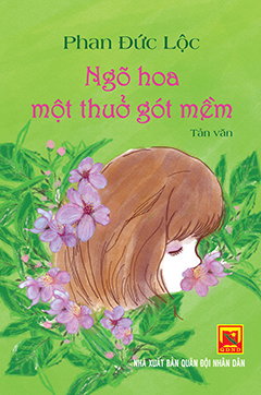 Ngõ hoa một thuở gót mềm