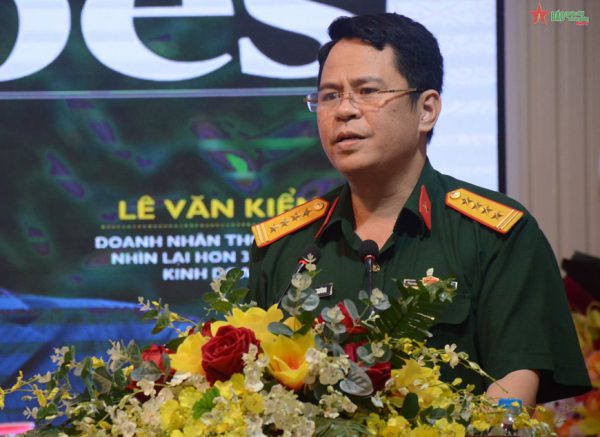 Ra mắt sách “Tỏa sáng phẩm chất doanh nhân cựu chiến binh Việt Nam”
