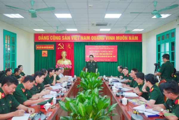 Hội thảo khoa học về sách ảnh 80 năm Tổng cục Chính trị Quân đội nhân dân Việt Nam