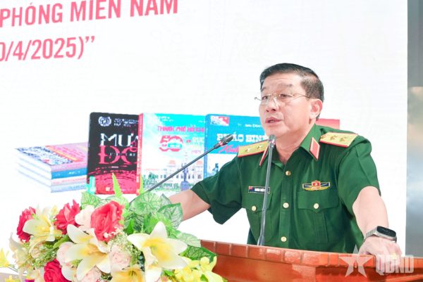Ra mắt bộ sách Kỷ niệm 50 năm Ngày Giải phóng miền nam, thống nhất đất nước