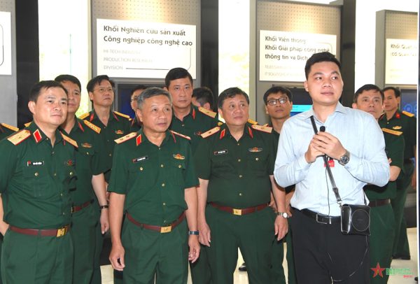Tăng cường phối hợp giữa Tập đoàn Viettel và Nhà xuất bản Quân đội nhân dân
